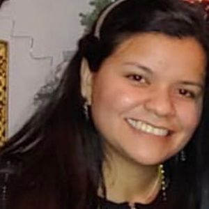 Meet your Posher, Ana